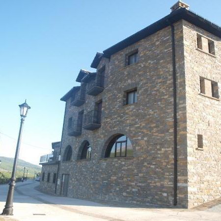 Apartamentos Pirineos Ordesa El Pueyo de Araguas Екстер'єр фото