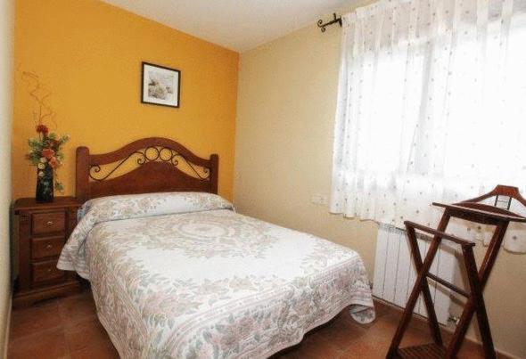 Apartamentos Pirineos Ordesa El Pueyo de Araguas Екстер'єр фото