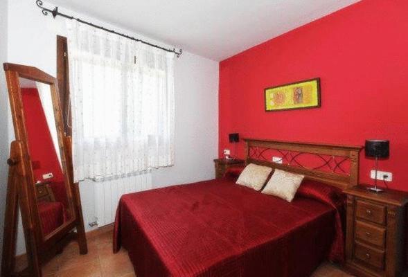 Apartamentos Pirineos Ordesa El Pueyo de Araguas Екстер'єр фото