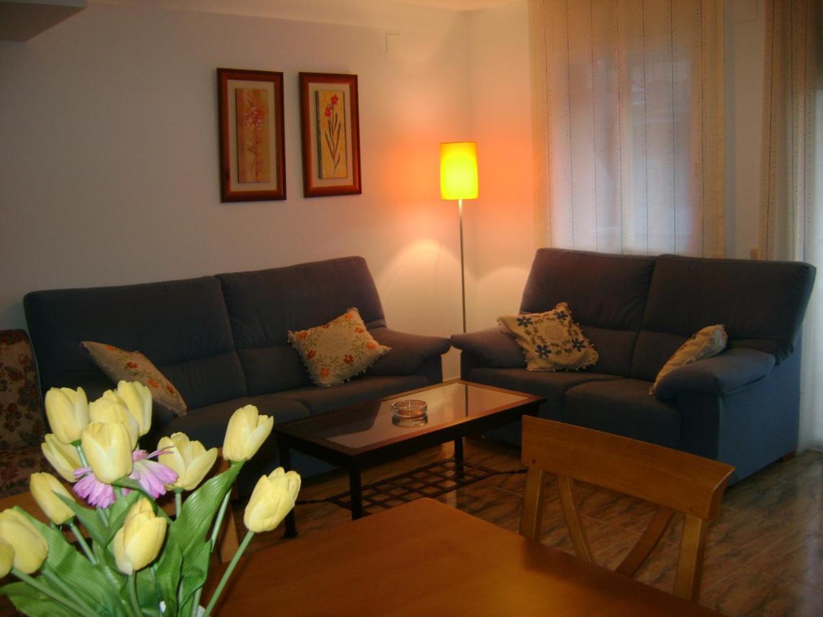Apartamentos Pirineos Ordesa El Pueyo de Araguas Номер фото